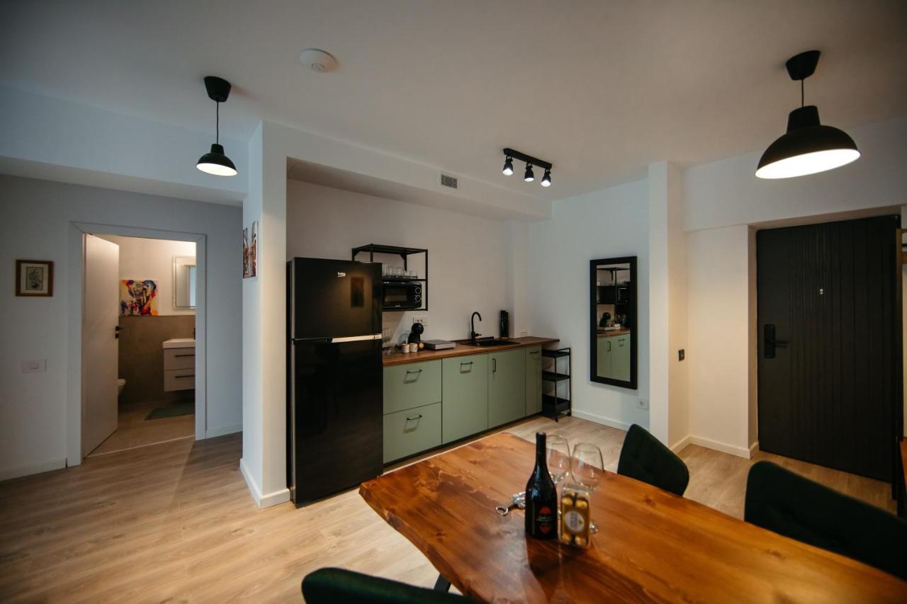 Mountain Retreat Apartment Sinaia Bagian luar foto