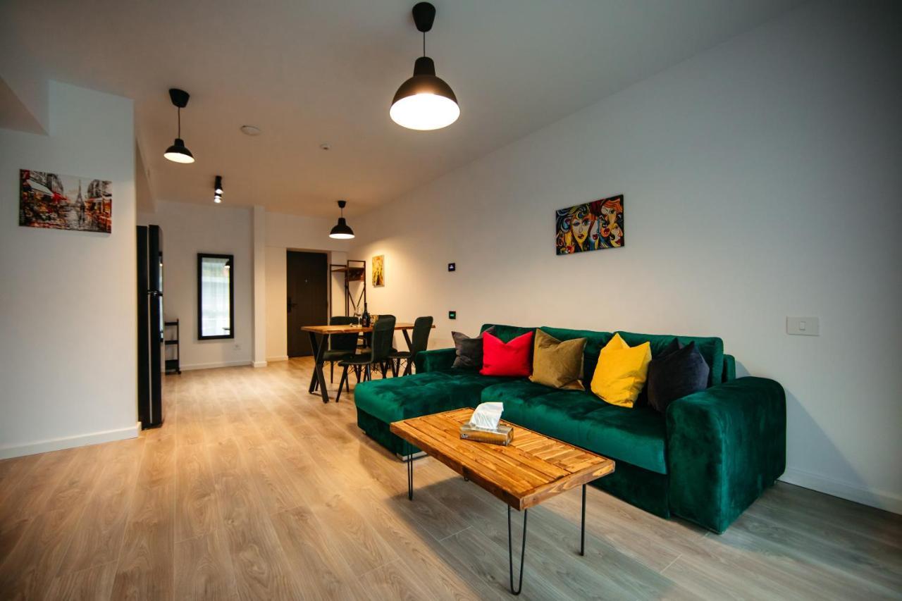 Mountain Retreat Apartment Sinaia Bagian luar foto