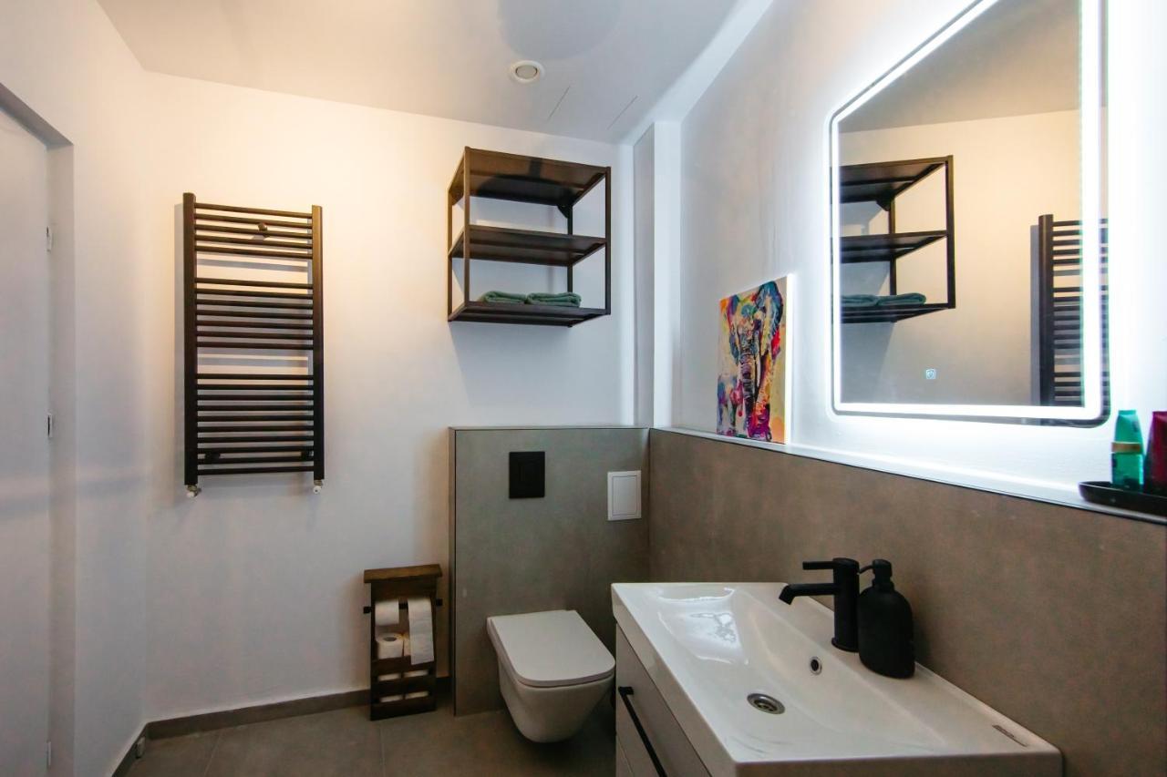 Mountain Retreat Apartment Sinaia Bagian luar foto